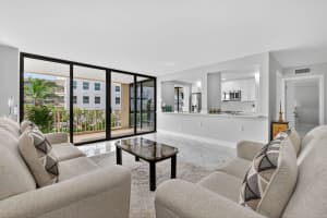 3200 Ocean Boulevard, Palm Beach, FL 33480 - MLS#R11167540