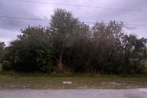 3702 Darwin Boulevard, Port Saint Lucie, FL 34953 - MLS#R11167583