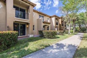 2912 Hidden Hills Road, West Palm Beach, FL 33411 - MLS#R11167587