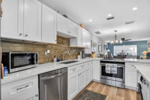 8871 Warwick Drive, Boca Raton, FL 33433 - MLS#R11167620