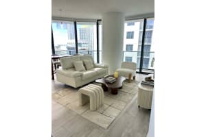 55 9th Street, Miami, FL 33130 - MLS#R11167641