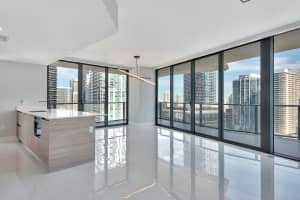 1300 Miami Avenue, Miami, FL 33130 - MLS#R11167654