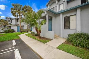 605 Harbour Pointe Way, Greenacres, FL 33413 - MLS#R11167661