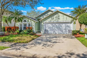 2574 12th Square, Vero Beach, FL 32968 - MLS#R11167664