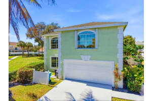 1235 Sussex Street, Boynton Beach, FL 33436 - MLS#R11167677