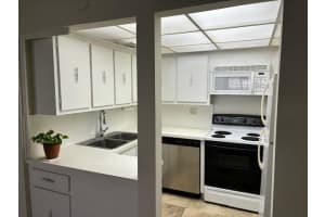 422 9th Street, Boca Raton, FL 33432 - MLS#R11167682