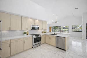 10747 Stonebridge Boulevard, Boca Raton, FL 33498 - MLS#R11167684