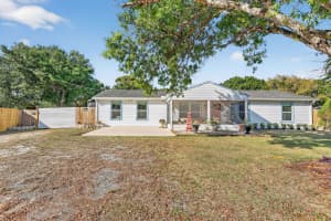 356 Traub Avenue, Fort Pierce, FL 34982 - MLS#R11167685