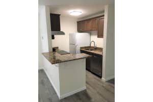 2 Crossings Circle, Boynton Beach, FL 33435 - MLS#R11167704