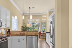 10069 Mizner Falls Way, Boynton Beach, FL 33437 - MLS#R11167764