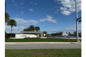 8055 White Wave Terrace, Boca Raton, FL 33496 - MLS#R11167770