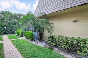 4205 Turnberry Circle, Lake Worth, FL 33467 - MLS#R11167782