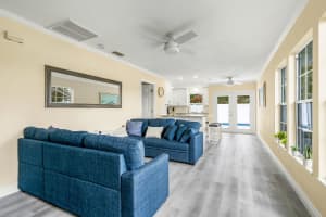 1510 3rd Court, Vero Beach, FL 32960 - MLS#R11167795