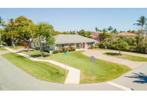 401 10th Ter Terrace, Boca Raton, FL 33432 - MLS#R11167809