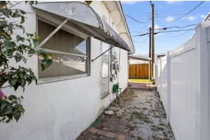 4561 16th Avenue, Tamarac, FL 33309 - MLS#R11167825