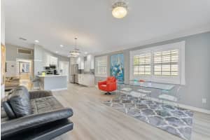 8210 Saint Johns Court, Wellington, FL 33414 - MLS#R11167880