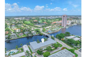 1015 Spanish River Road, Boca Raton, FL 33432 - MLS#R11167881