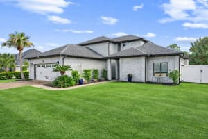 374 Wahoo Road, Panama City Beach, FL 32408 - MLS#R11167882