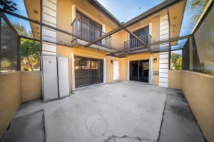 1482 Lawnwood Circle, Fort Pierce, FL 34950 - MLS#R11167937