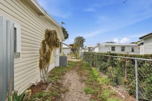 566 Dolphin Circle, Barefoot Bay, FL 32976 - MLS#R11167965