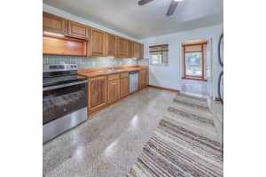 341 Pinewood Street, Lantana, FL 33462 - MLS#R11168021