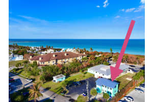 715 Ocean Drive, Fort Pierce, FL 34949 - MLS#R11168037