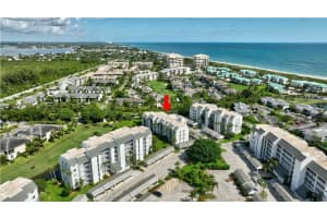 2400 Ocean Drive, Fort Pierce, FL 34949 - MLS#R11168062
