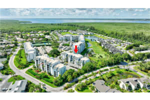 2400 Ocean Drive, Fort Pierce, FL 34949 - MLS#R11168062