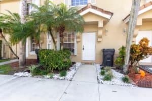 6916 Crooked Fence Drive, Lake Worth, FL 33467 - MLS#R11168087