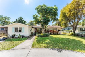 102 22nd Street, Delray Beach, FL 33444 - MLS#R11168090