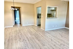 39 Waltham B, West Palm Beach, FL 33417, West Palm Beach, FL 33417 - MLS#R11168109