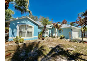 125 Donna Terrace, Port Saint Lucie, FL 34984 - MLS#R11168111