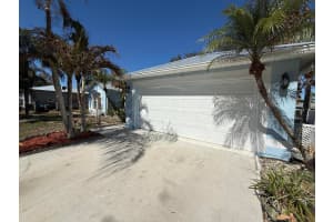 125 Donna Terrace, Port Saint Lucie, FL 34984 - MLS#R11168111