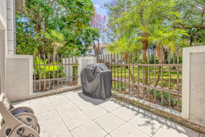 355 Prestwick Circle, Palm Beach Gardens, FL 33418 - MLS#R11168121