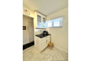 2562 Garden Drive, Lake Worth, FL 33461 - MLS#R11168147