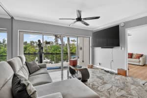 1319 Hillsboro Boulevard, Deerfield Beach, FL 33441 - MLS#R11168220