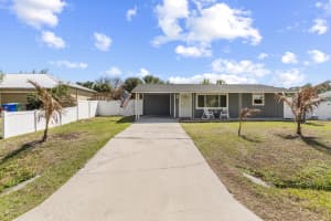 766 Tuxedo Terrace, Sebastian, FL 32958 - MLS#R11168222