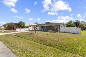 766 Tuxedo Terrace, Sebastian, FL 32958 - MLS#R11168222