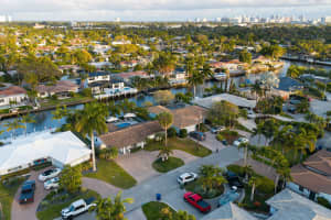 2200 15th Terrace, Wilton Manors, FL 33305 - MLS#R11168227