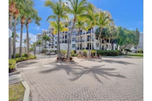 191 Ocean Drive, Deerfield Beach, FL 33441 - MLS#R11168232