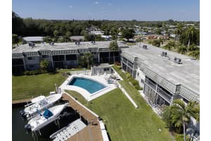 714 Northlake Court, North Palm Beach, FL 33408 - MLS#R11168245