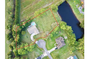 8690 Shadylake Lane, Fort Pierce, FL 34947 - MLS#R11168254