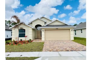 9724 Apollo Avenue, Fort Pierce, FL 34945 - MLS#R11168278