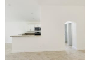 9724 Apollo Avenue, Fort Pierce, FL 34945 - MLS#R11168278