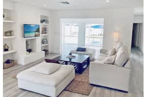 1919 Sunrise Key Boulevard, Fort Lauderdale, FL 33304 - MLS#R11168327