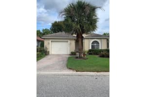 8010 Bellafiore Way, Boynton Beach, FL 33473 - MLS#R11168351