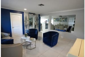 448 Alemeda Drive, Palm Springs, FL 33461 - MLS#R11168353