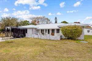 301 Prima Vista Boulevard, Port St Lucie, FL 34983 - MLS#R11168440