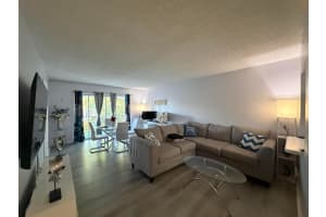 1630 Embassy Drive, West Palm Beach, FL 33401 - MLS#R11168453