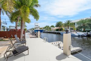 2330 48th Street, Lighthouse Point, FL 33064 - MLS#R11168454